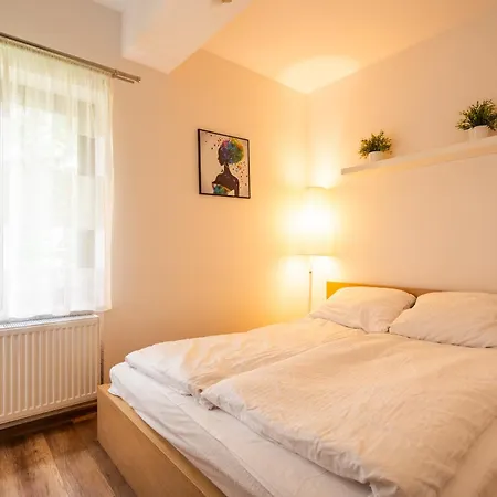 Widok Na Szrenice Z Tarasem דירה