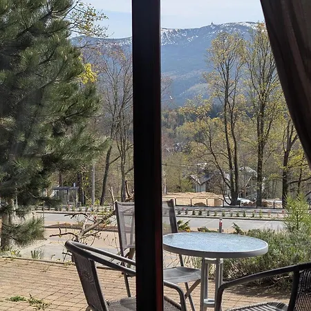 Widok Na Szrenice Z Tarasem