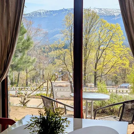Widok Na Szrenice Z Tarasem *